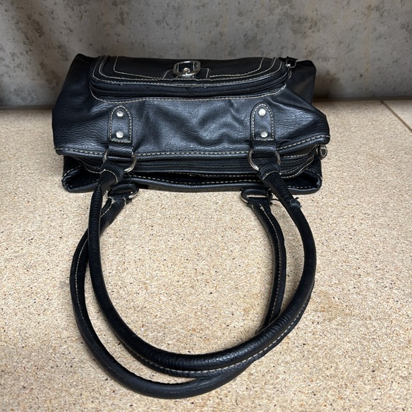 Black Silver Hardware Vintage purse. - Picture 3 of 16